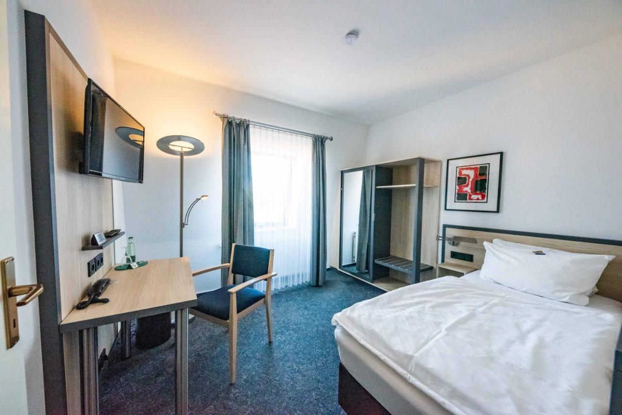 Dessau-Rosslau Hotel 7 Saeulen Gmbh מראה חיצוני תמונה