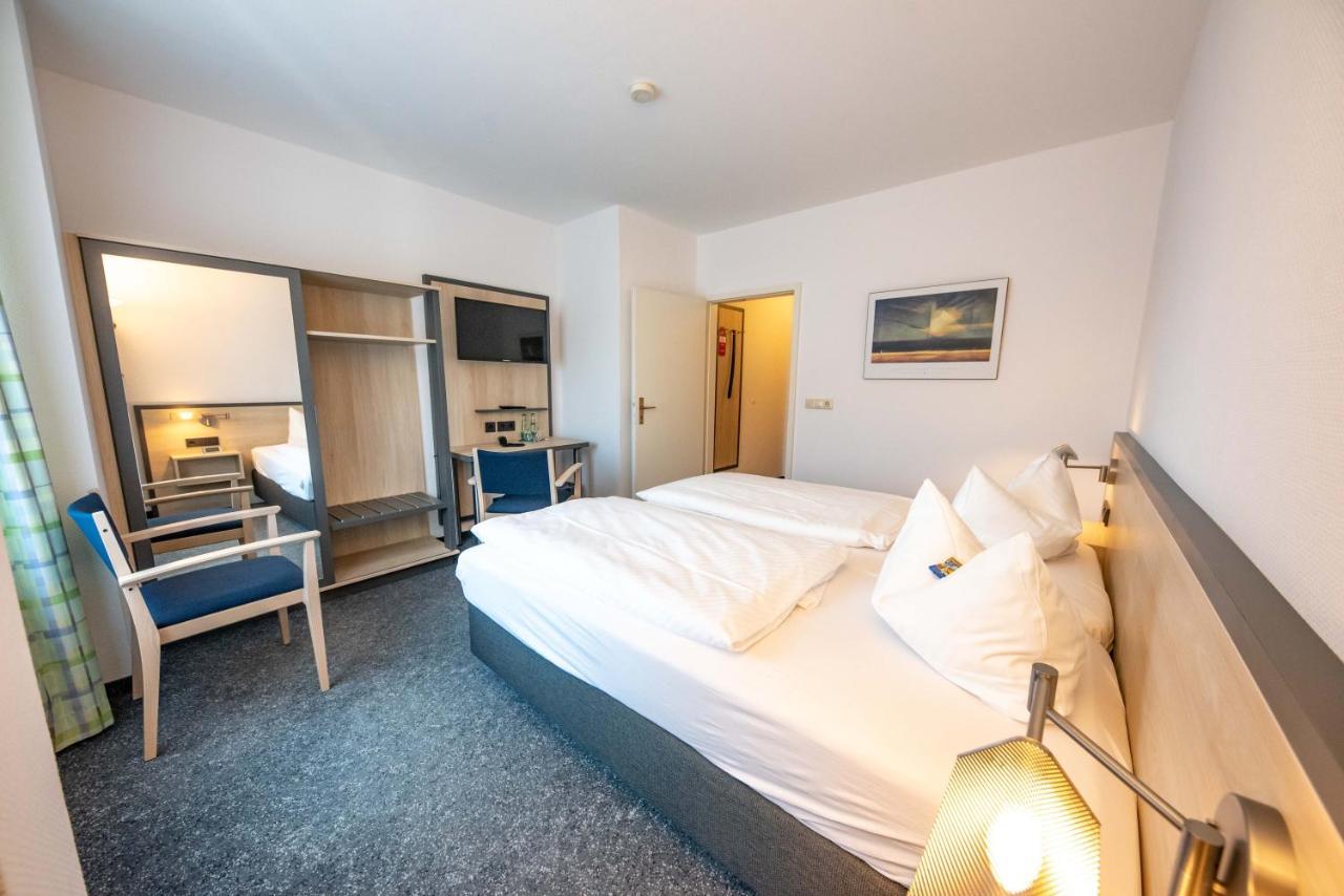 Dessau-Rosslau Hotel 7 Saeulen Gmbh מראה חיצוני תמונה