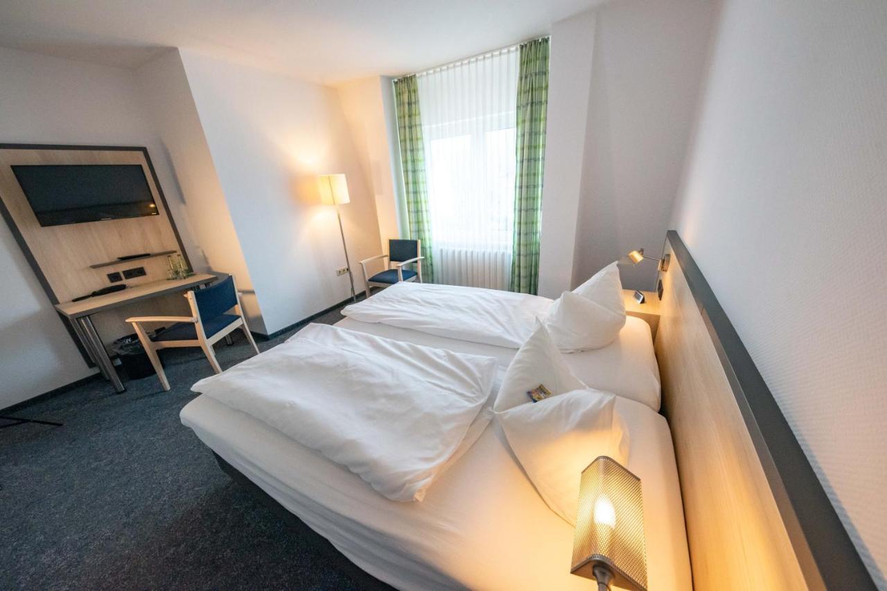Dessau-Rosslau Hotel 7 Saeulen Gmbh מראה חיצוני תמונה