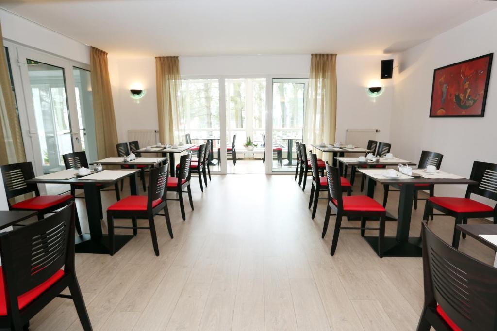 Dessau-Rosslau Hotel 7 Saeulen Gmbh מראה חיצוני תמונה