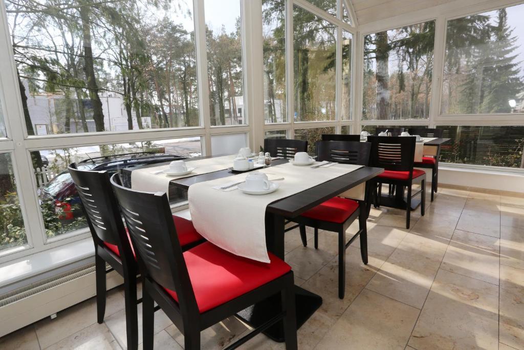 Dessau-Rosslau Hotel 7 Saeulen Gmbh מראה חיצוני תמונה