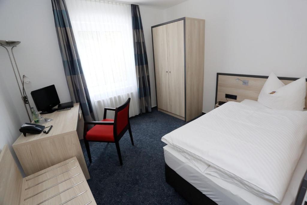 Dessau-Rosslau Hotel 7 Saeulen Gmbh מראה חיצוני תמונה