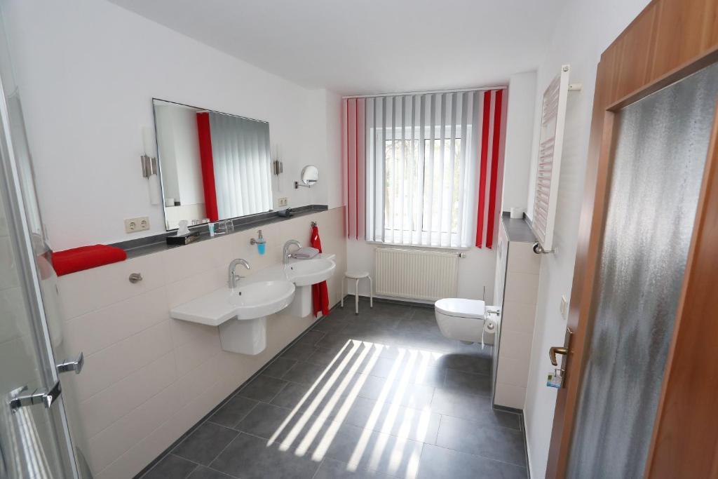 Dessau-Rosslau Hotel 7 Saeulen Gmbh חדר תמונה