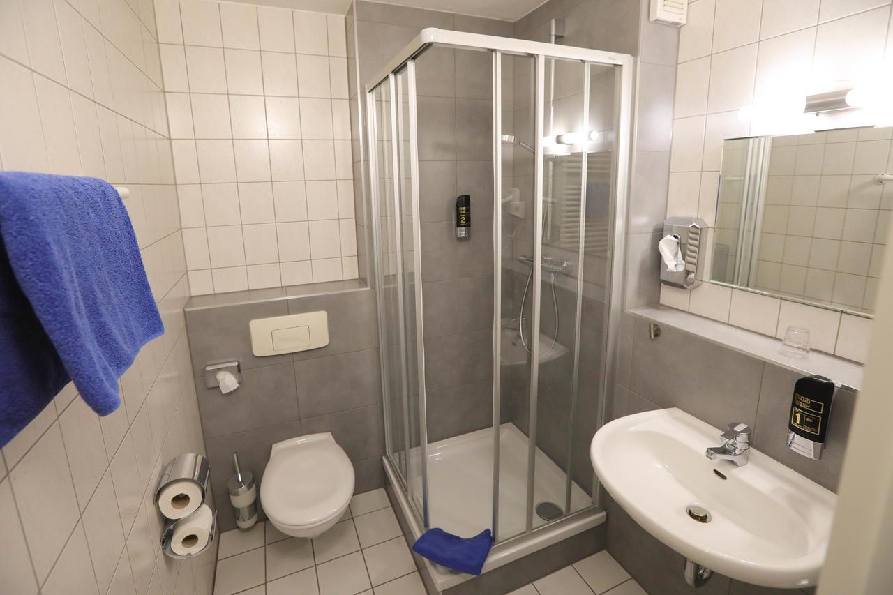 Dessau-Rosslau Hotel 7 Saeulen Gmbh מראה חיצוני תמונה